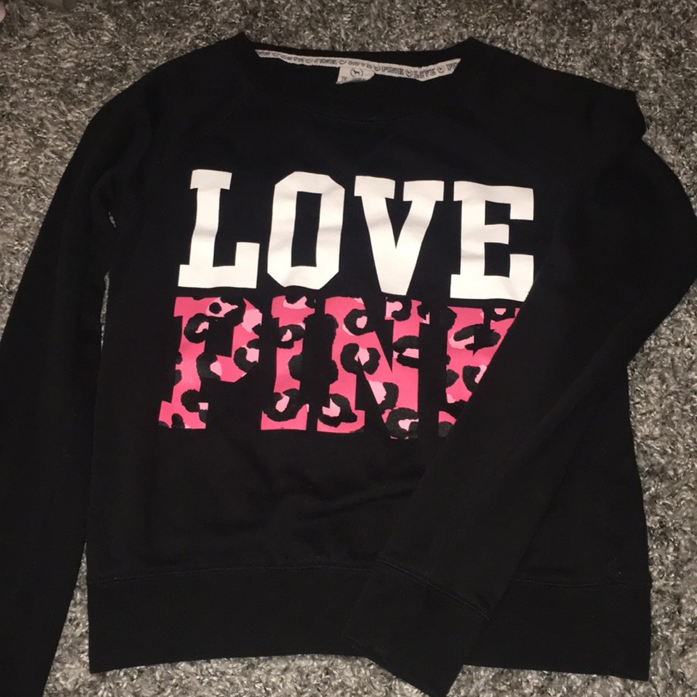 VS Pink Crew Neck Sweatshirt 🖤💕
